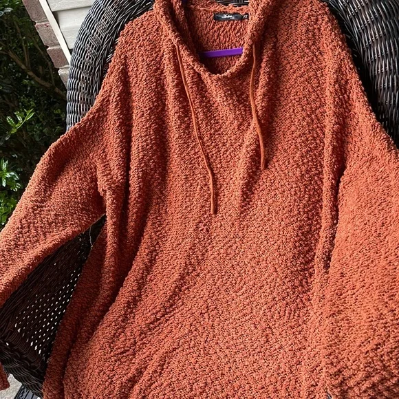 Andree by Unit Auburn Sweater 3XL - Picture 2 of 8